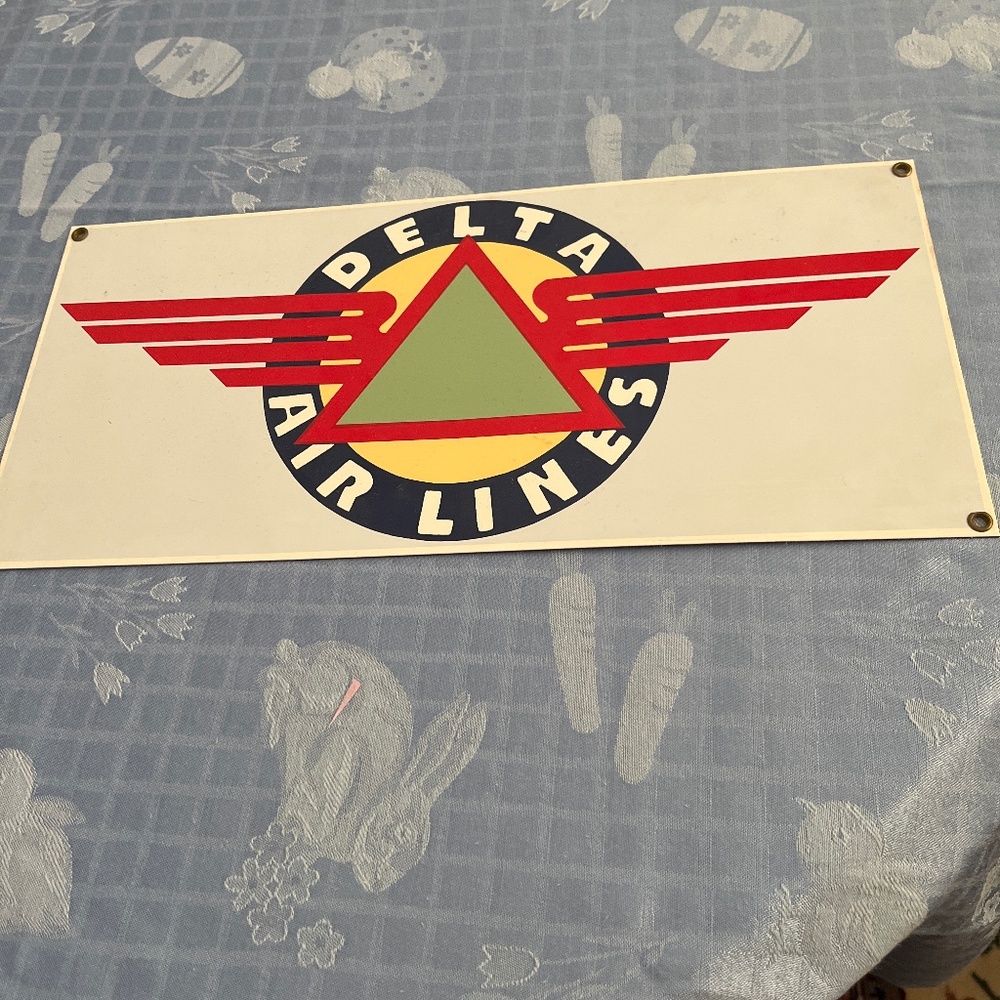 Delta Airlines advertising sign